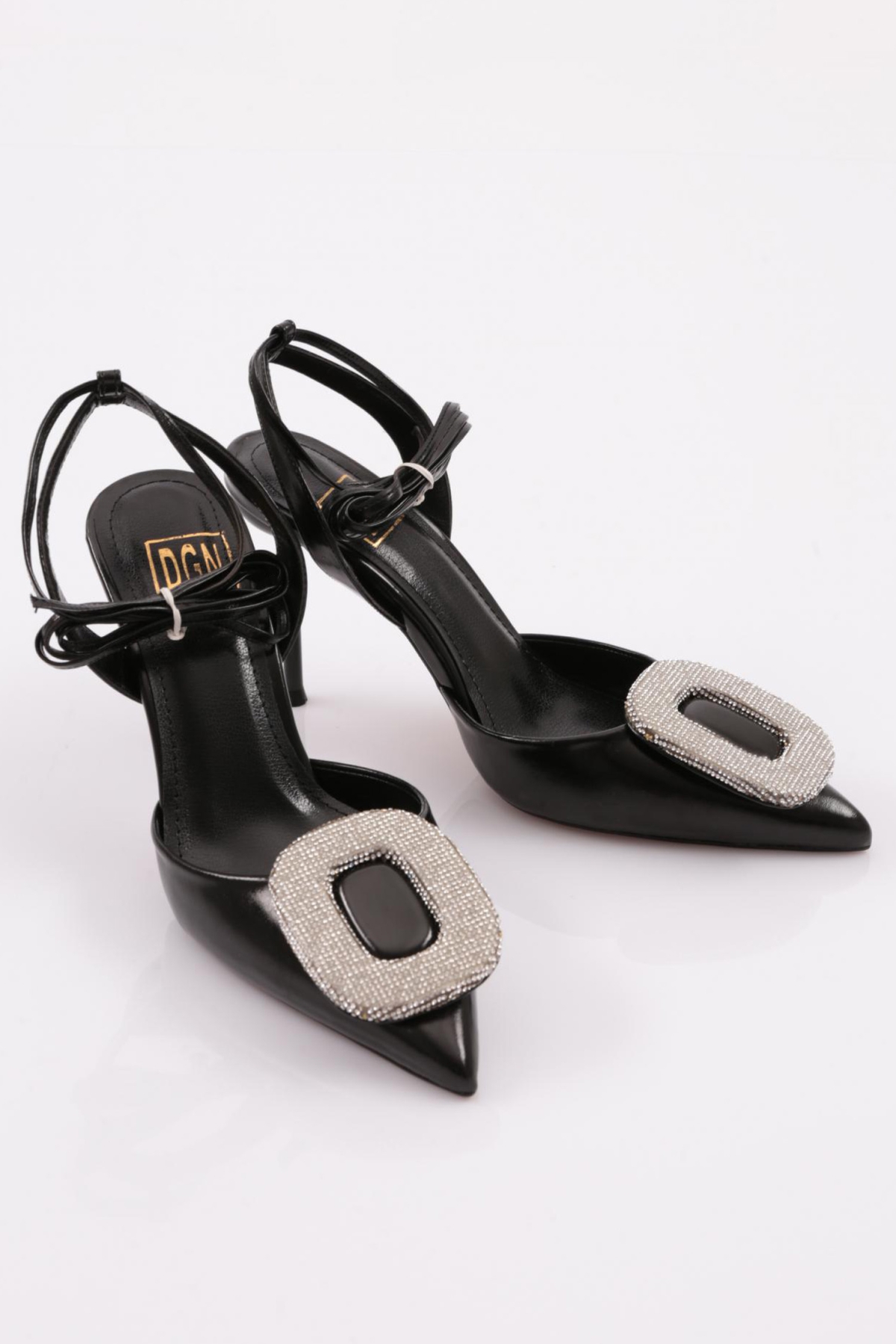 5066 Kadin Yuvarlak Taş Detayli Topuklu Ayakkabi - Görsel 3