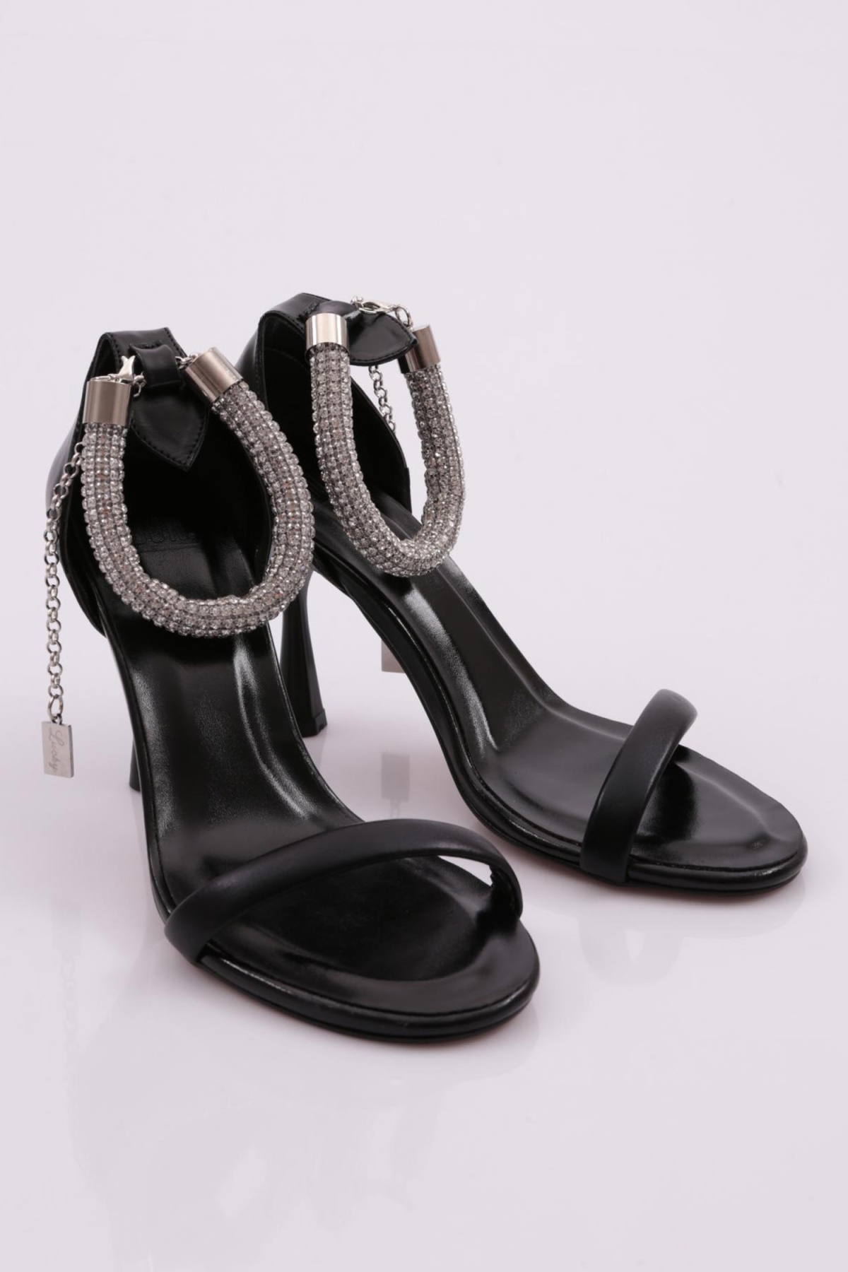 4607 Kadin Tek Şeritli Bilekten Bağlamali Topuklu Ayakkabi - Görsel 3