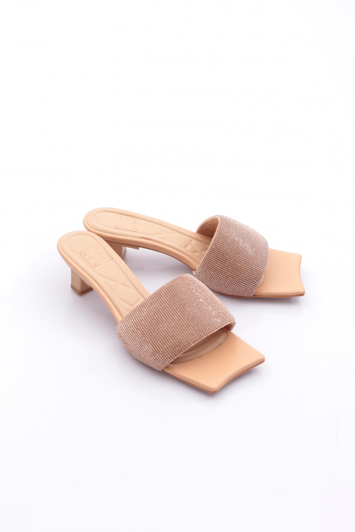 8011 Kadin Silver Taşli Kisa Topuklu Terlik - Görsel 3