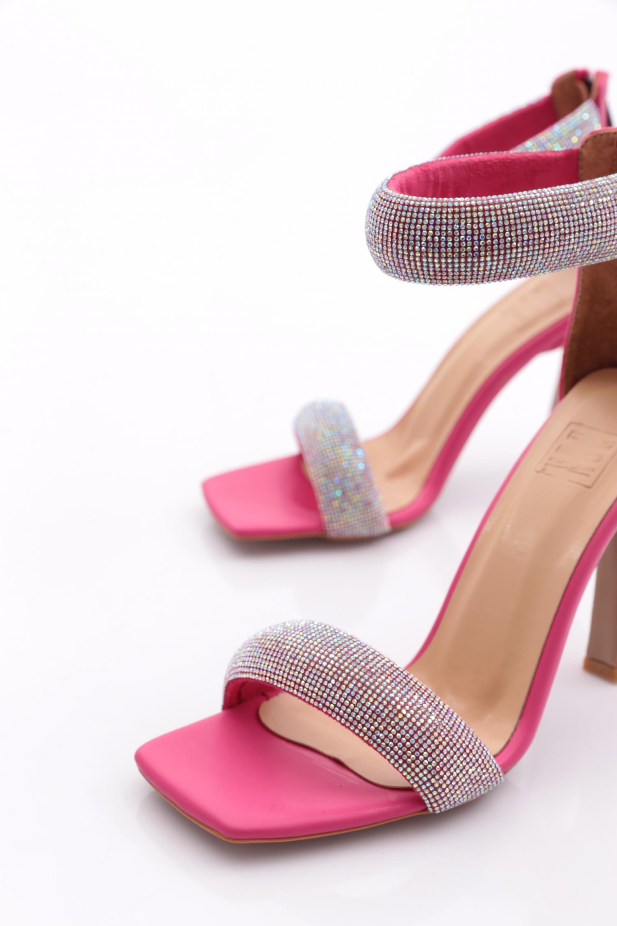 8044Kadin Silver Taşli Bilekten Bağli Topuklu Ayakkabi - Görsel 5