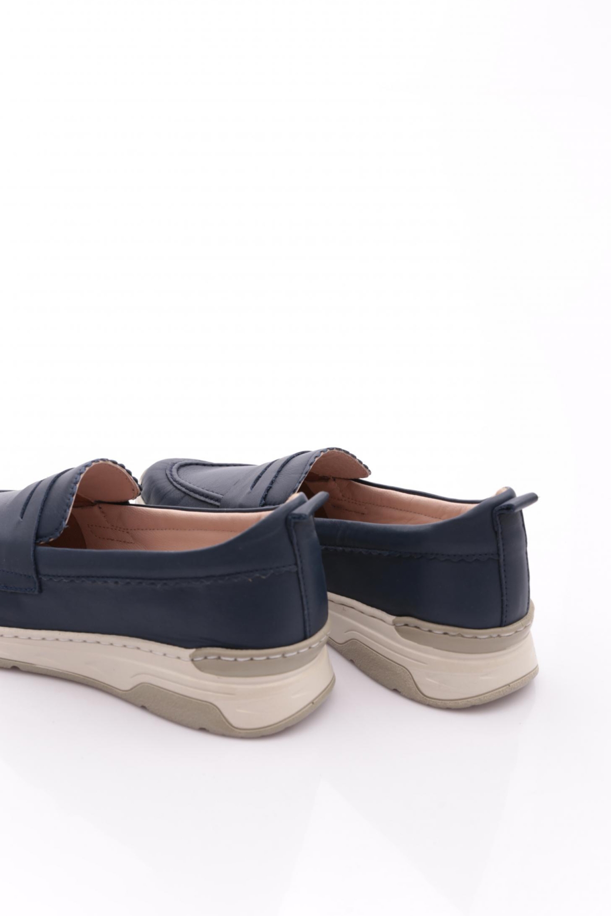 P48 Kadin Şeritli Comfort Ayakkabi - Görsel 4