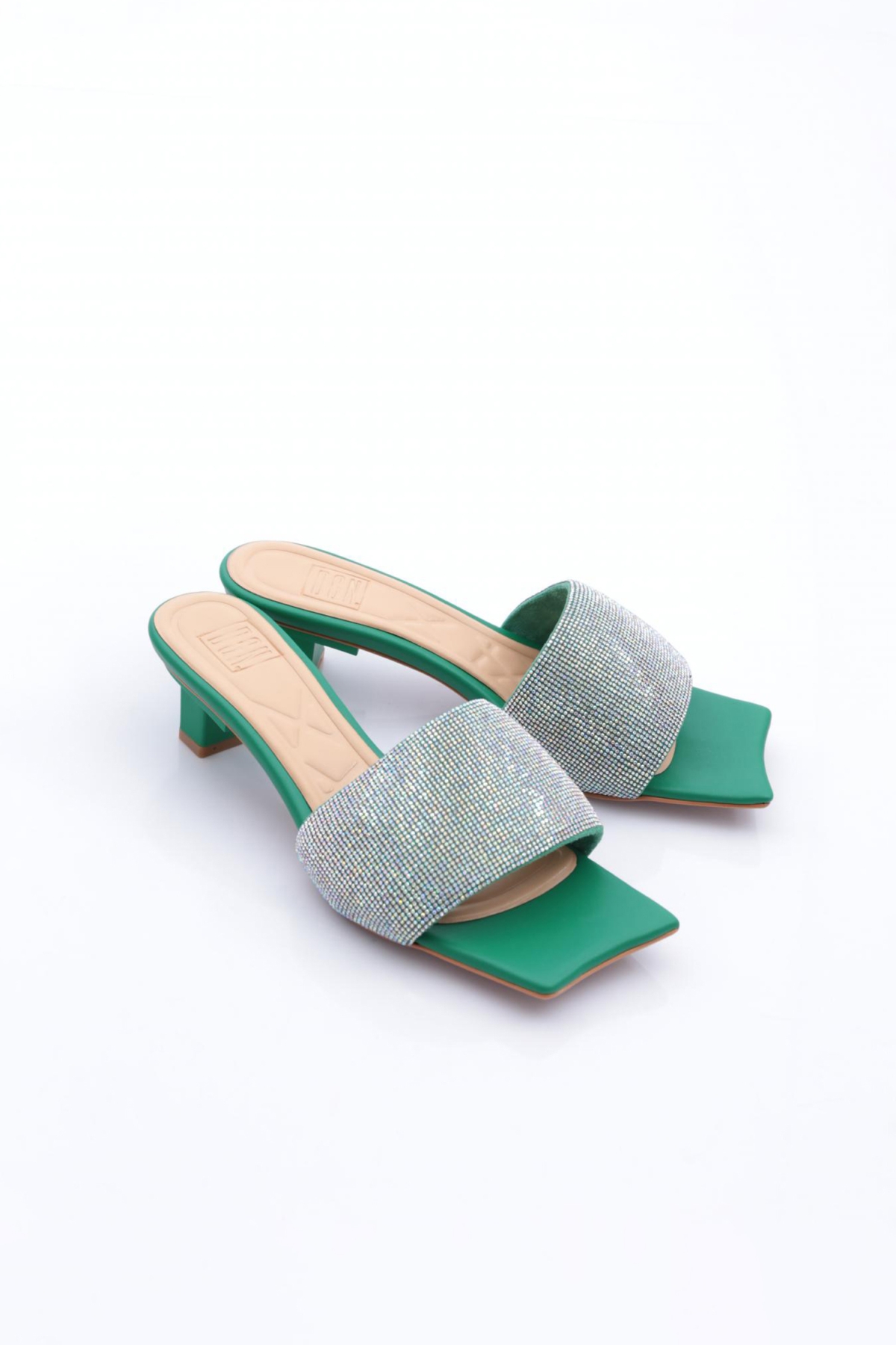 8011 Kadin Silver Taşli Kisa Topuklu Terlik - Görsel 3