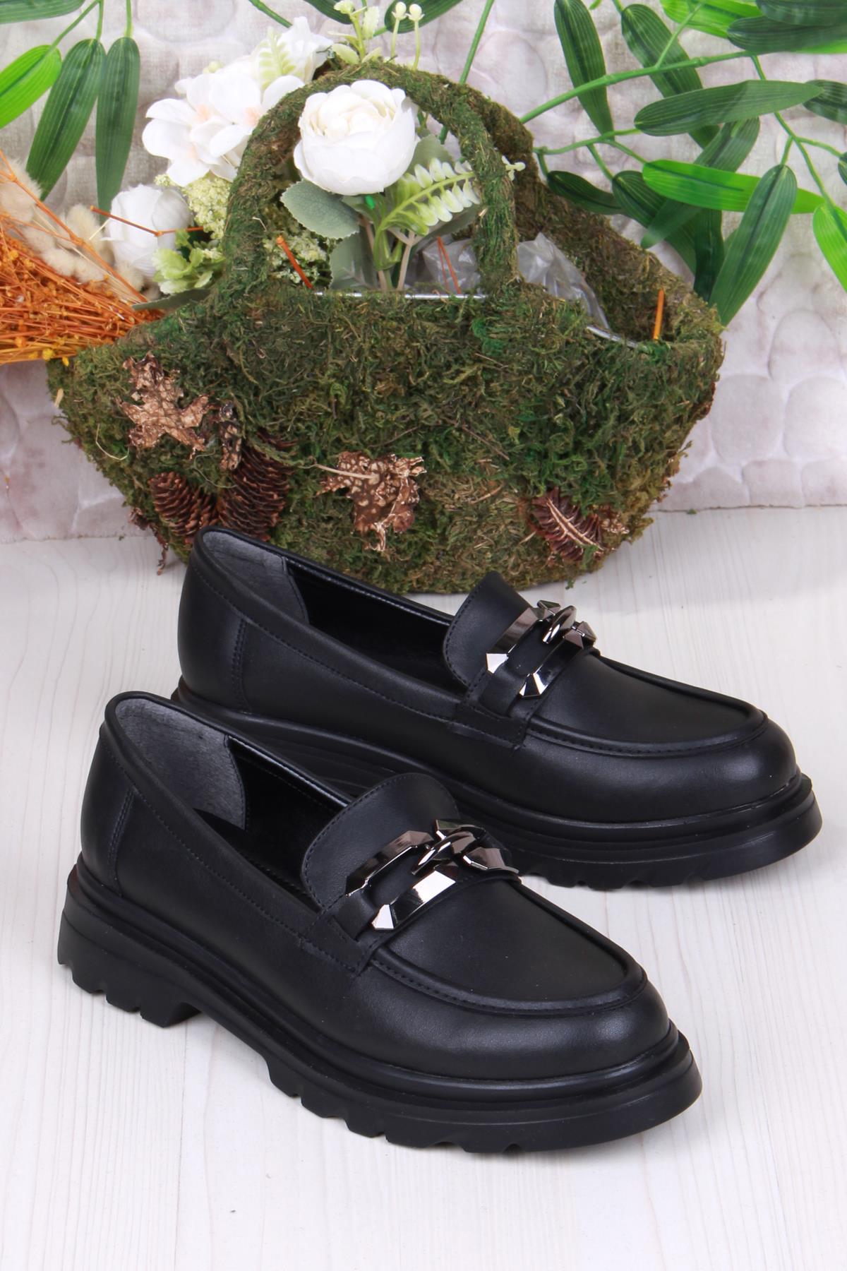 35827 Siyah Cilt Toka Detaylı Rahat Loafer Kadın Ayakkabı - Görsel 3