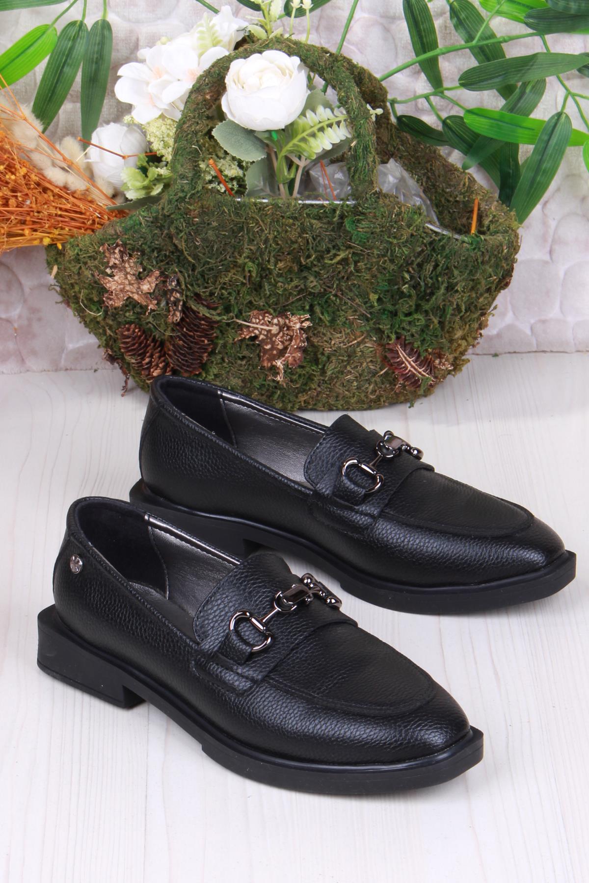 16215 Cilt Toka Detaylı Rahat Loafer Kadın Ayakkabı - Görsel 3