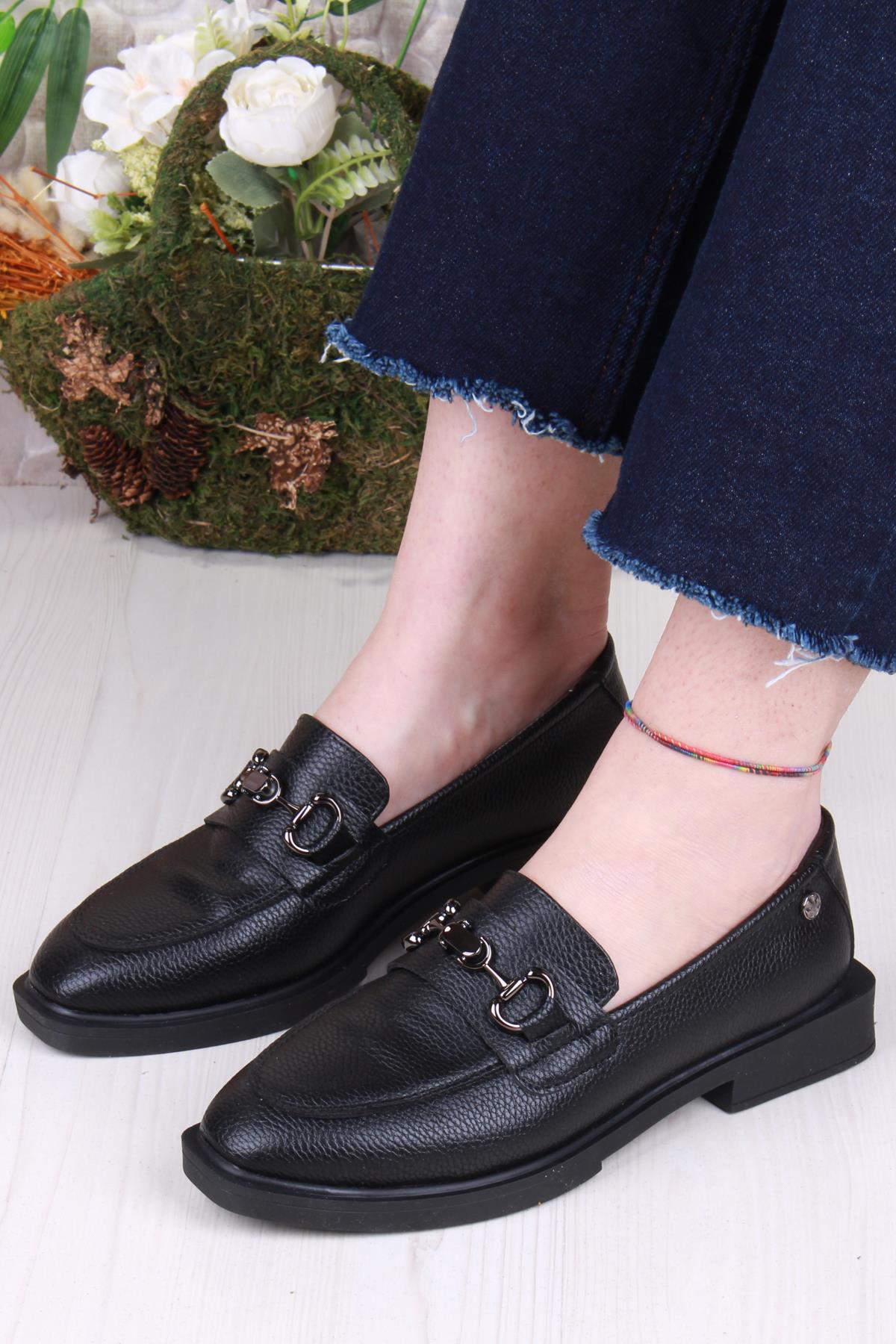 16215 Cilt Toka Detaylı Rahat Loafer Kadın Ayakkabı - Görsel 4