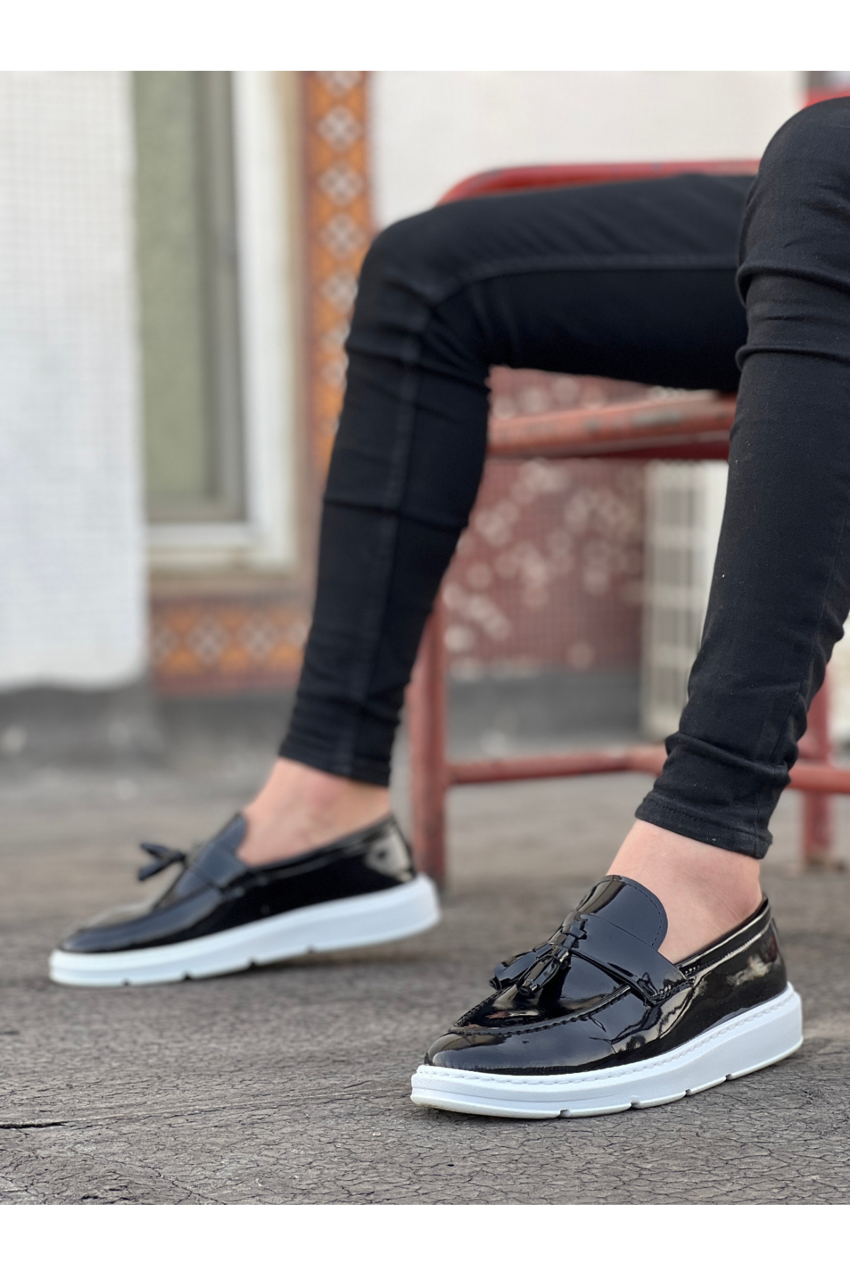 Bağcıksız Püsküllü Erkek Ayakkabı SİYAH RUGAN (BEYAZ TABAN) - Görsel 2