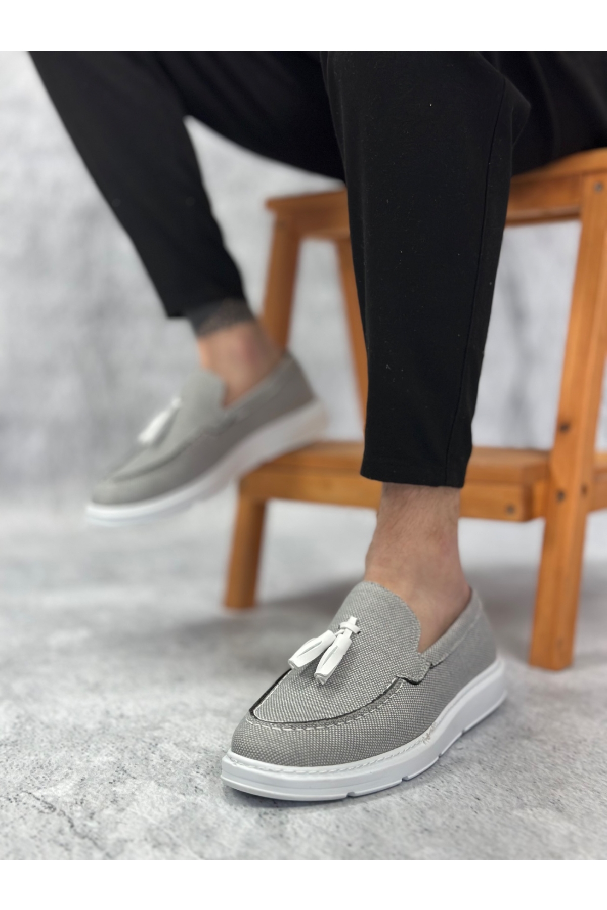 Bağcıksız Keten Püsküllü Erkek Klasik Ayakkabı FÜME (BEYAZ TABAN) - Görsel 2