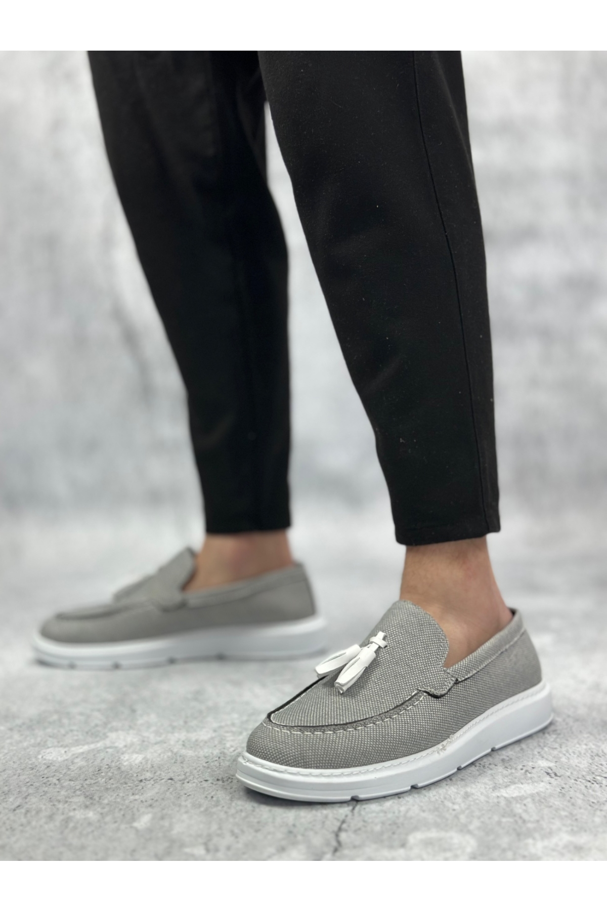 Bağcıksız Keten Püsküllü Erkek Klasik Ayakkabı FÜME (BEYAZ TABAN) - Görsel 3