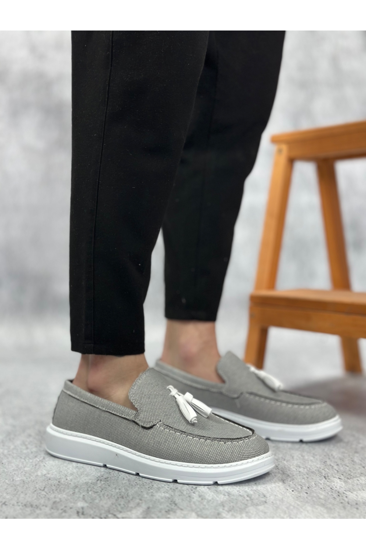 Bağcıksız Keten Püsküllü Erkek Klasik Ayakkabı FÜME (BEYAZ TABAN) - Görsel 4