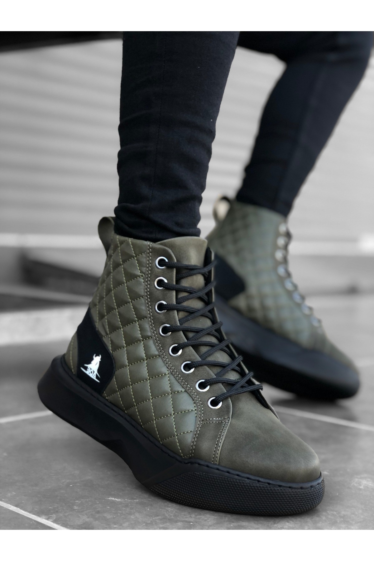 Bağcıklı Kapitone Erkek Spor Bot HAKİ YEŞİL (SİYAH TABAN) - Görsel 2