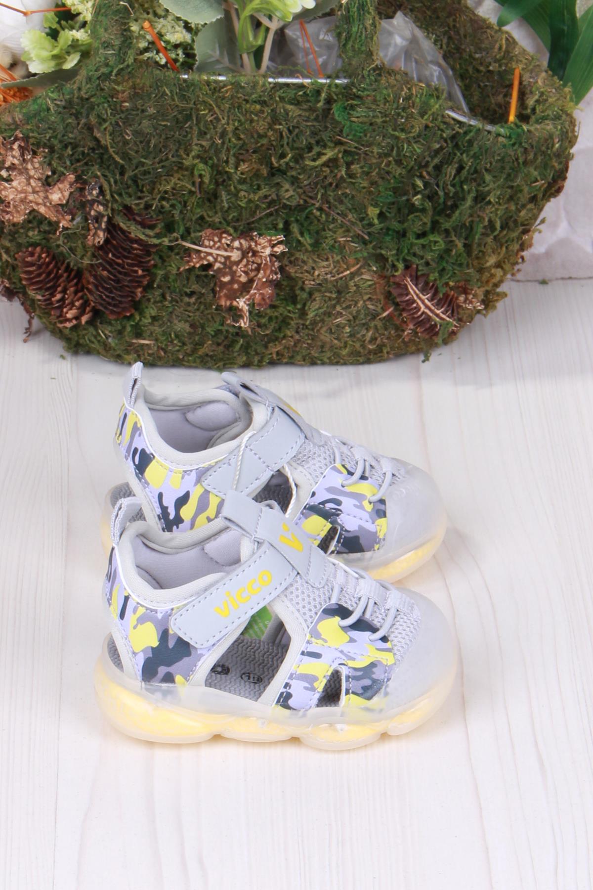 321.E24Y.211 Monrovia Gri Rahat Esnek Işıklı Erkek Çocuk Sandalet - Görsel 3