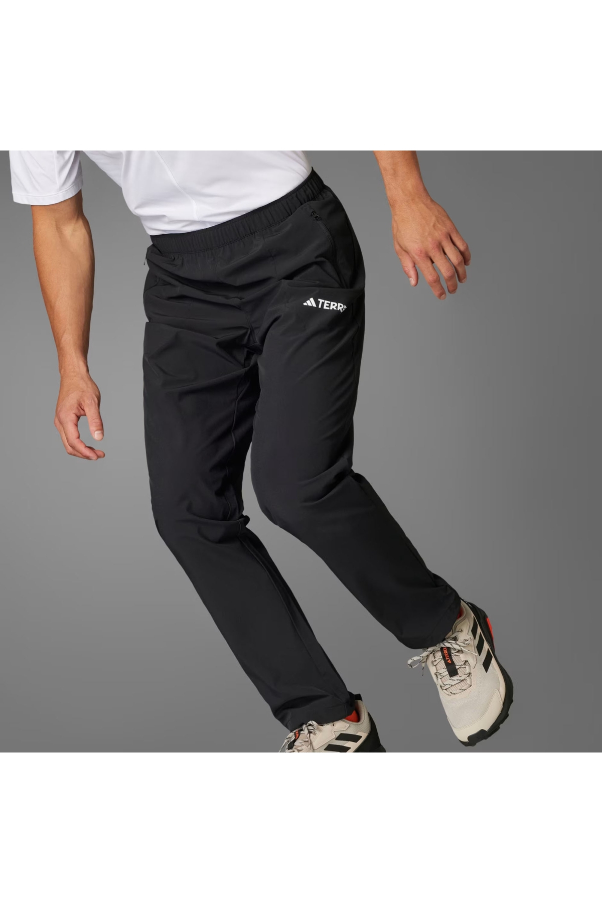 Erkek Koşu - Yürüyüş Eşofman Altı Mt Ess Pants Jp0811 Fiyatları