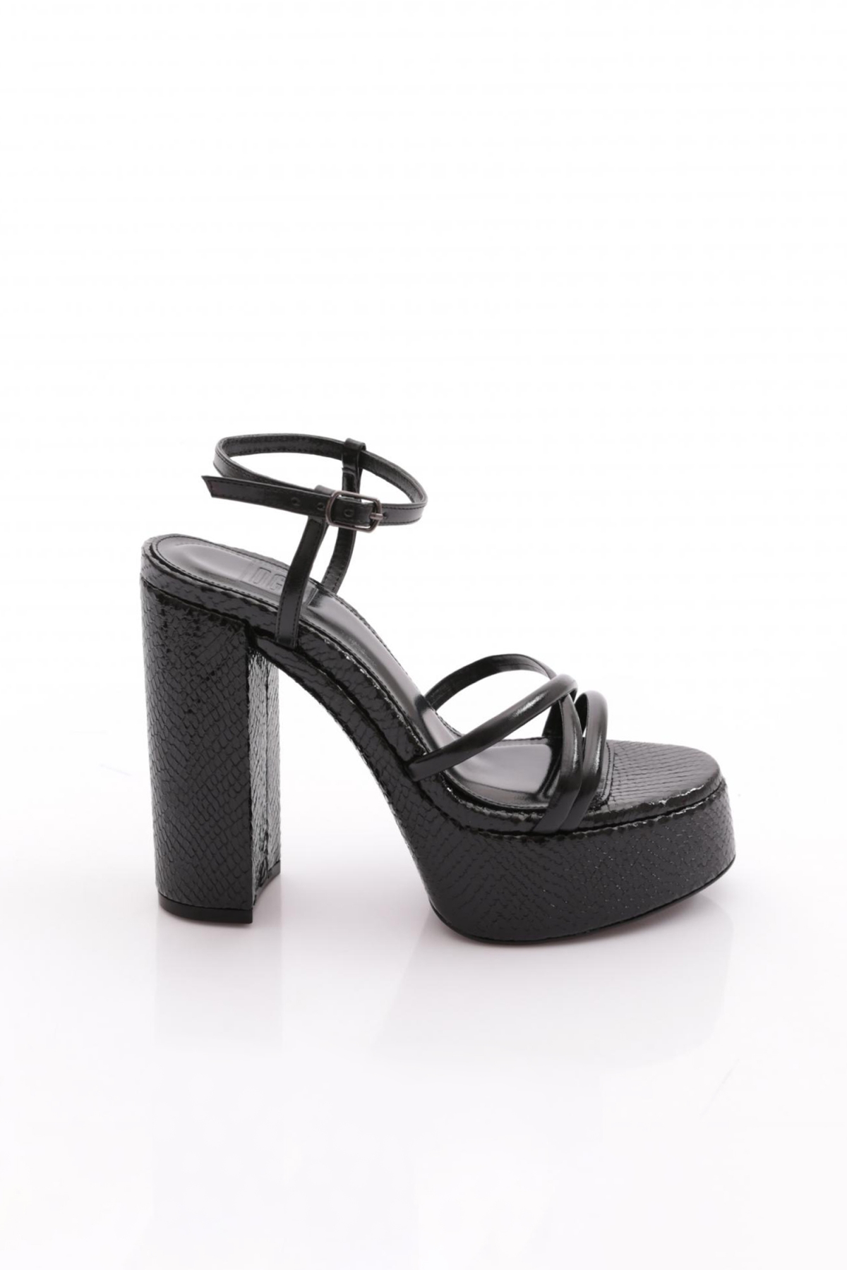 28 Kadin Bilekten Bağlama Kalin Taban Topuklu Ayakkabi - Görsel 2