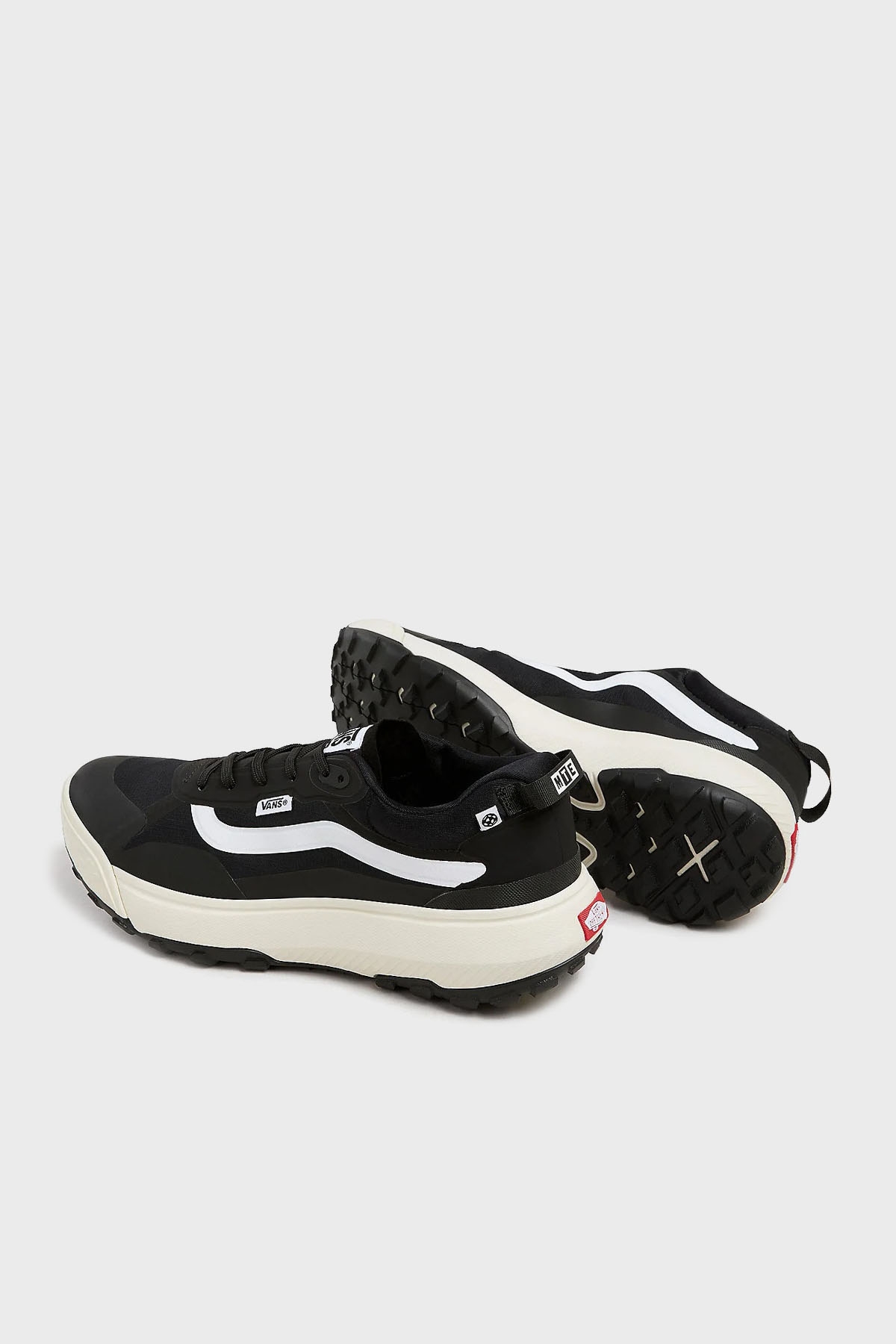 Unisex Ayakkabı VN000CVUBA21 SİYAH-BEYAZ - Görsel 6