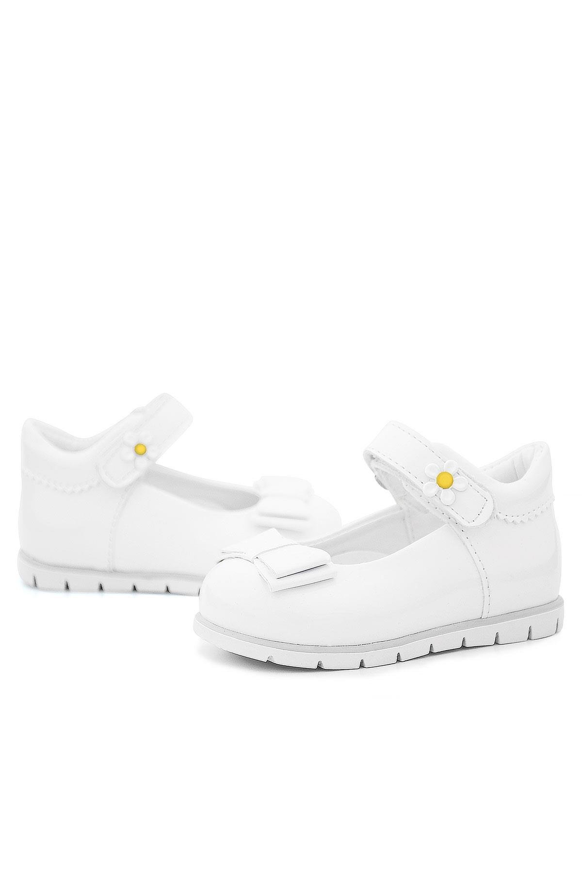 Beyaz Rugan Fiyonklu Papatya Detaylı Kız Bebek Babet Ayakkabı - Görsel 8