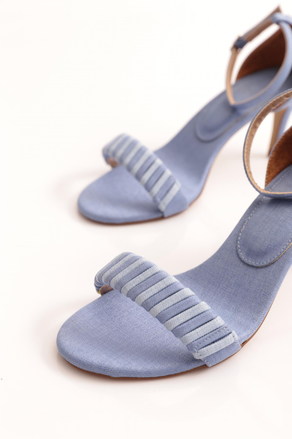 5315 Kadin Bilekten Bağlama Renkli Şerit Topuklu Ayakkabi - Görsel 5