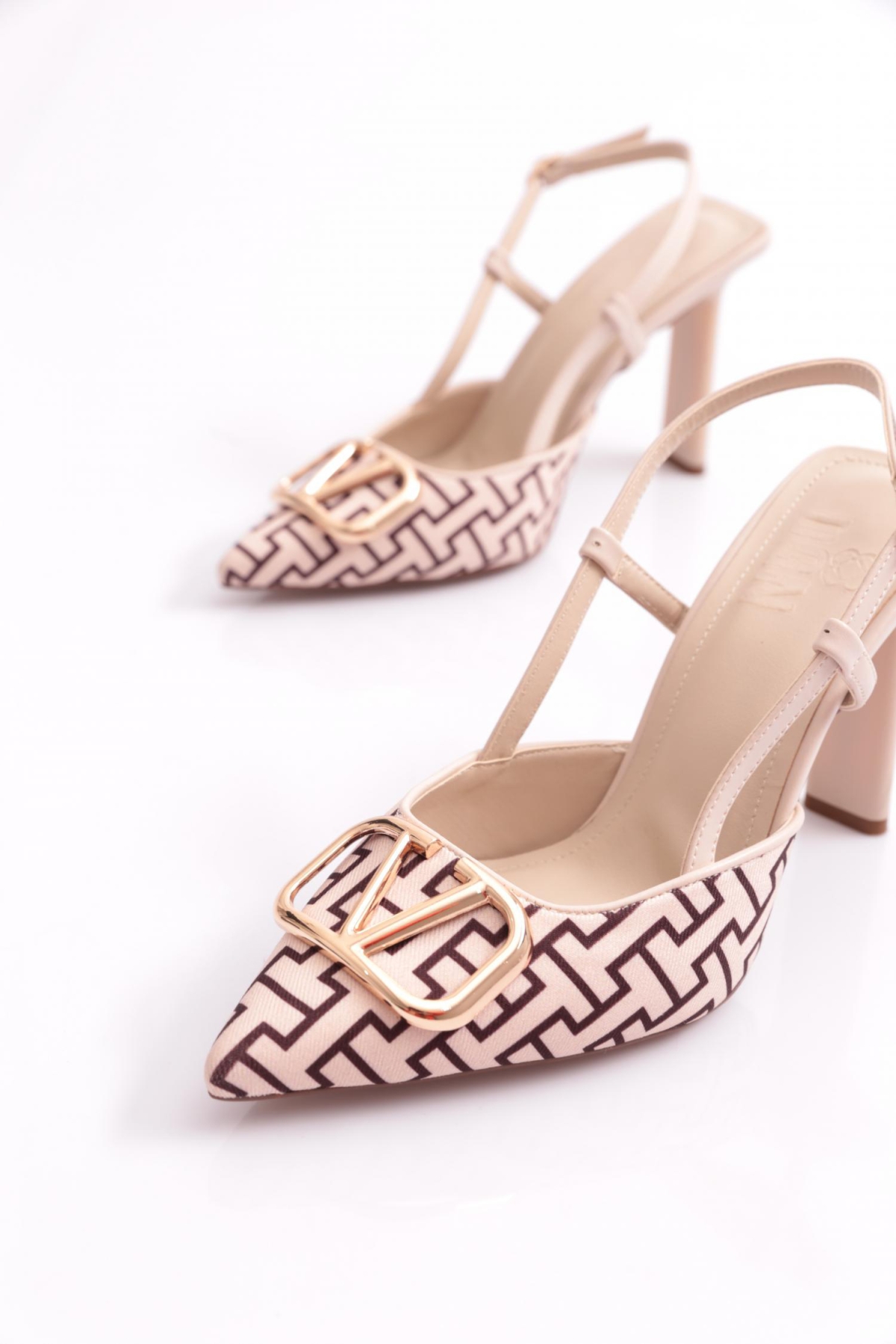 C5025 Kadin Arkadan Bağlamali Topuklu Ayakkabi - Görsel 5