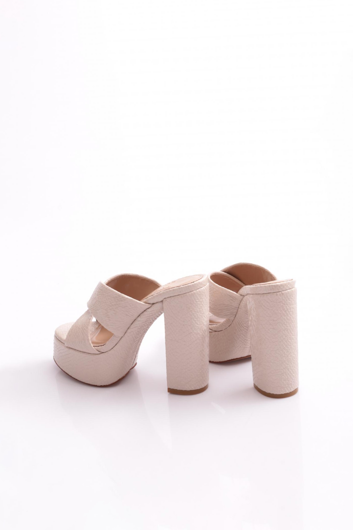 26 Kadin Kalin Taban Çapraz Şerit Terlik - Görsel 4