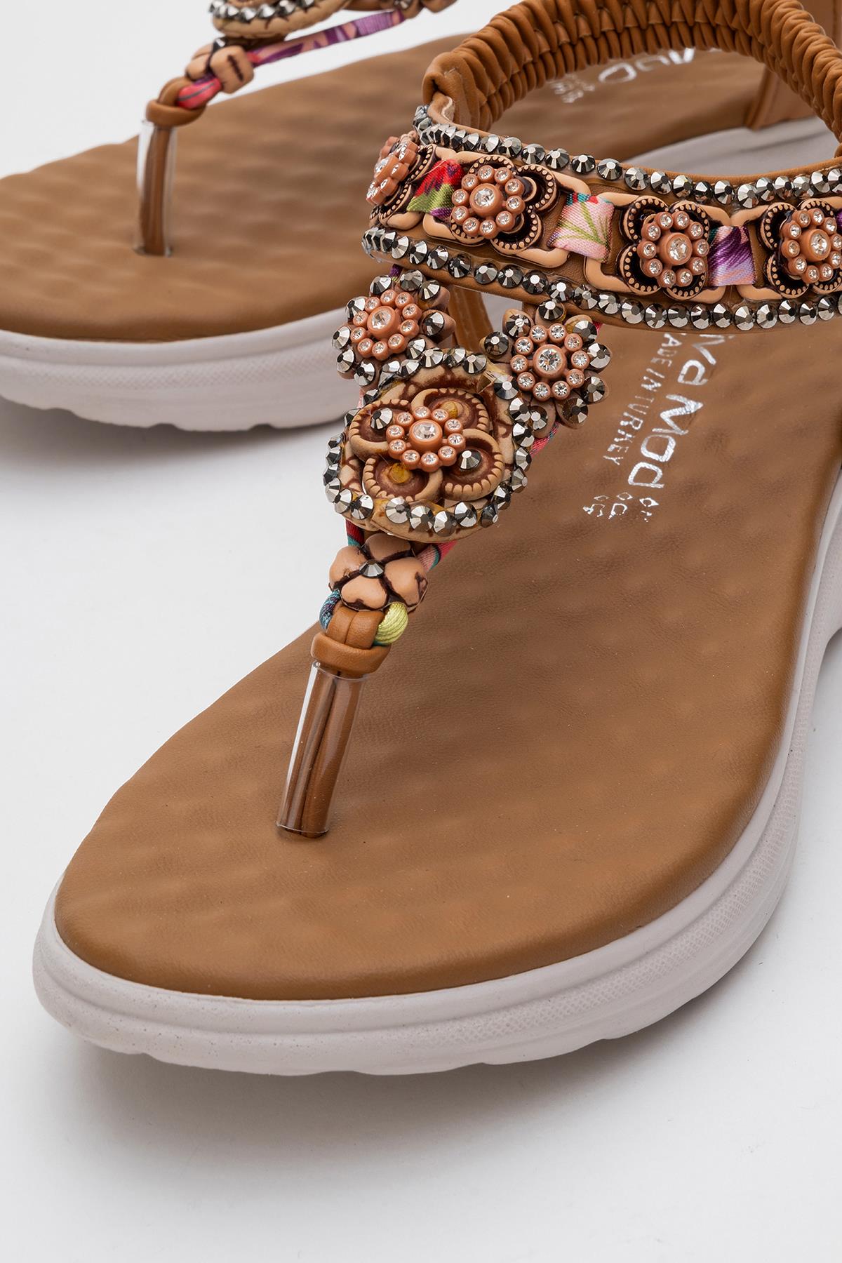 Kadın Aksesuarlı Sandalet TABA - Görsel 4