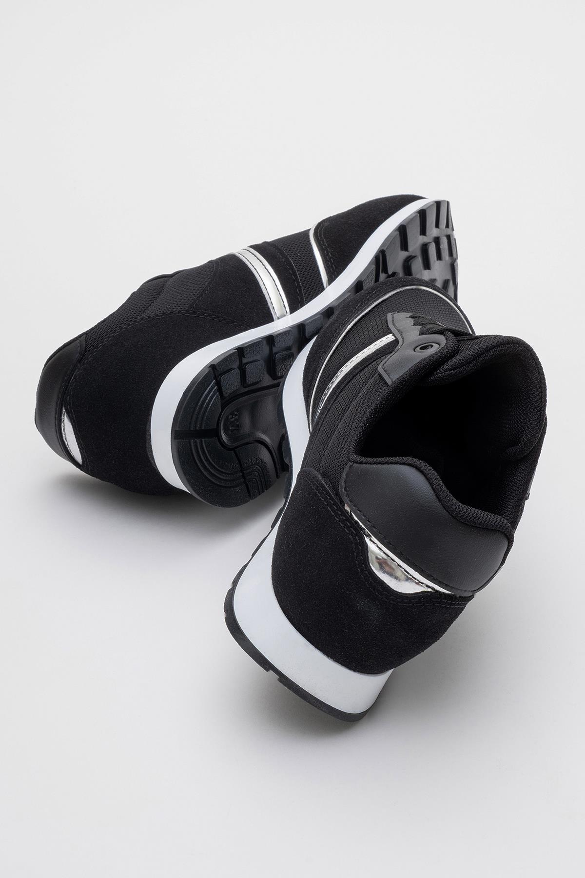 Anorak Bağcıklı Kadın Spor Ayakkabı SİYAH - Görsel 5