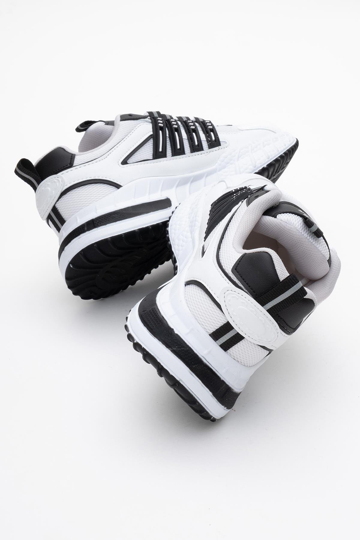 Anorak Bağcıklı Kadın Spor Ayakkabı BEYAZ SİYAH - Görsel 5