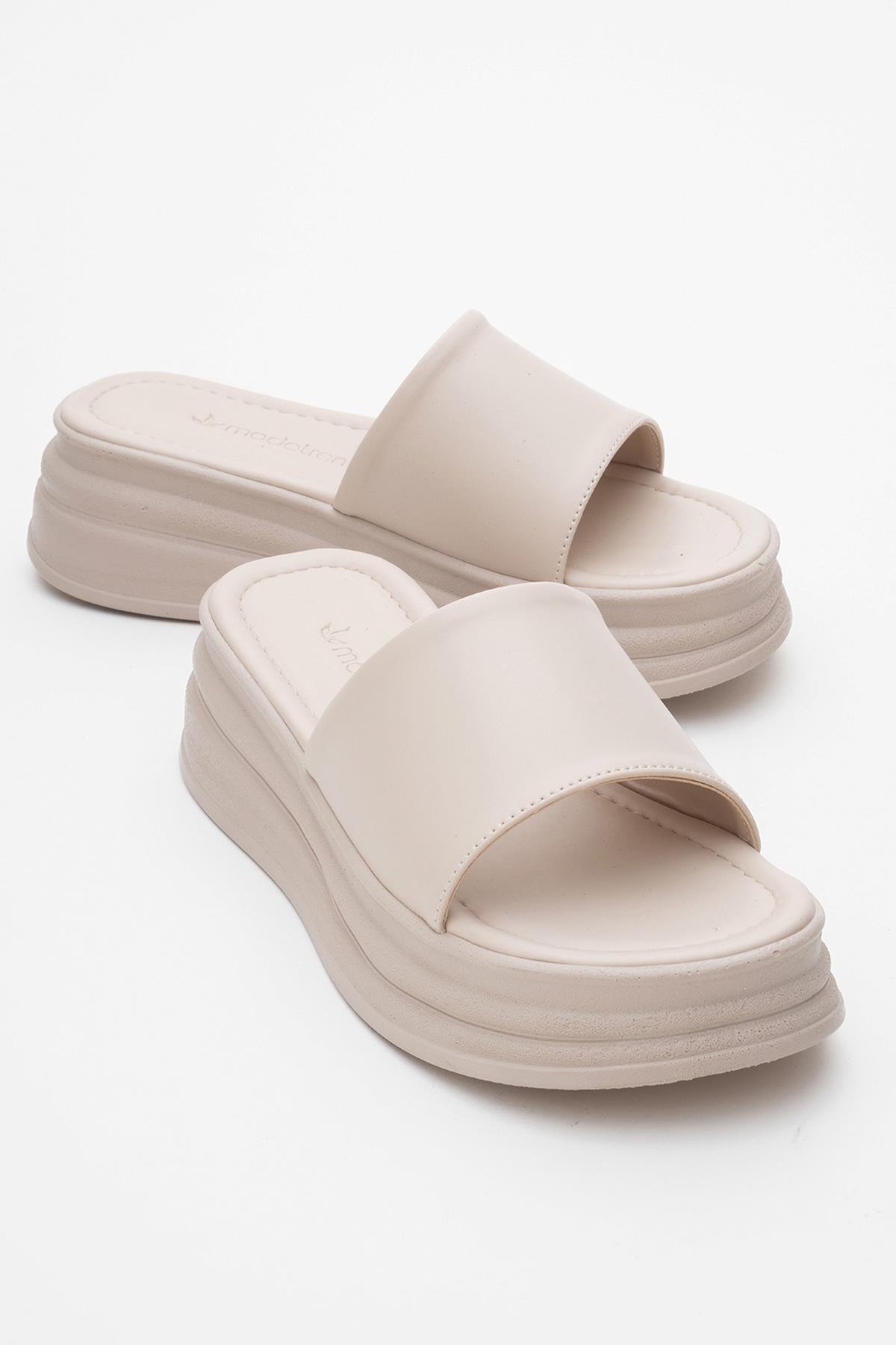 Kadın Geniş Bantlı Terlik BEJ - Görsel 2