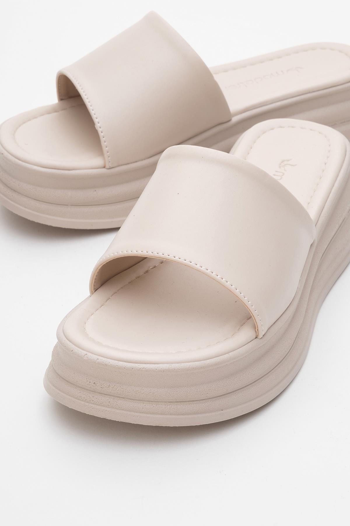 Kadın Geniş Bantlı Terlik BEJ - Görsel 4