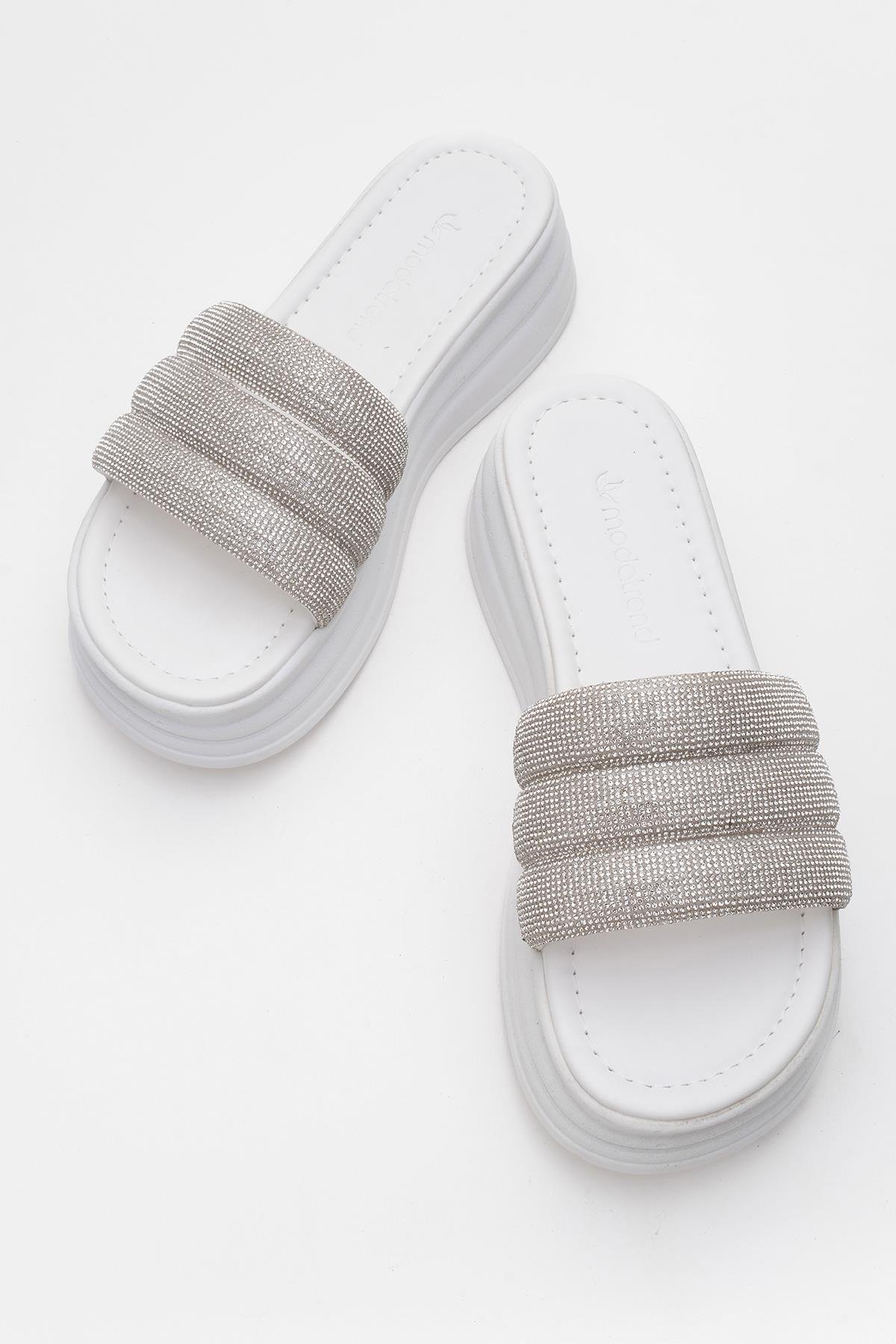 Kadın Kalın Taşlı Biyeli Terlik BEYAZ - Görsel 6