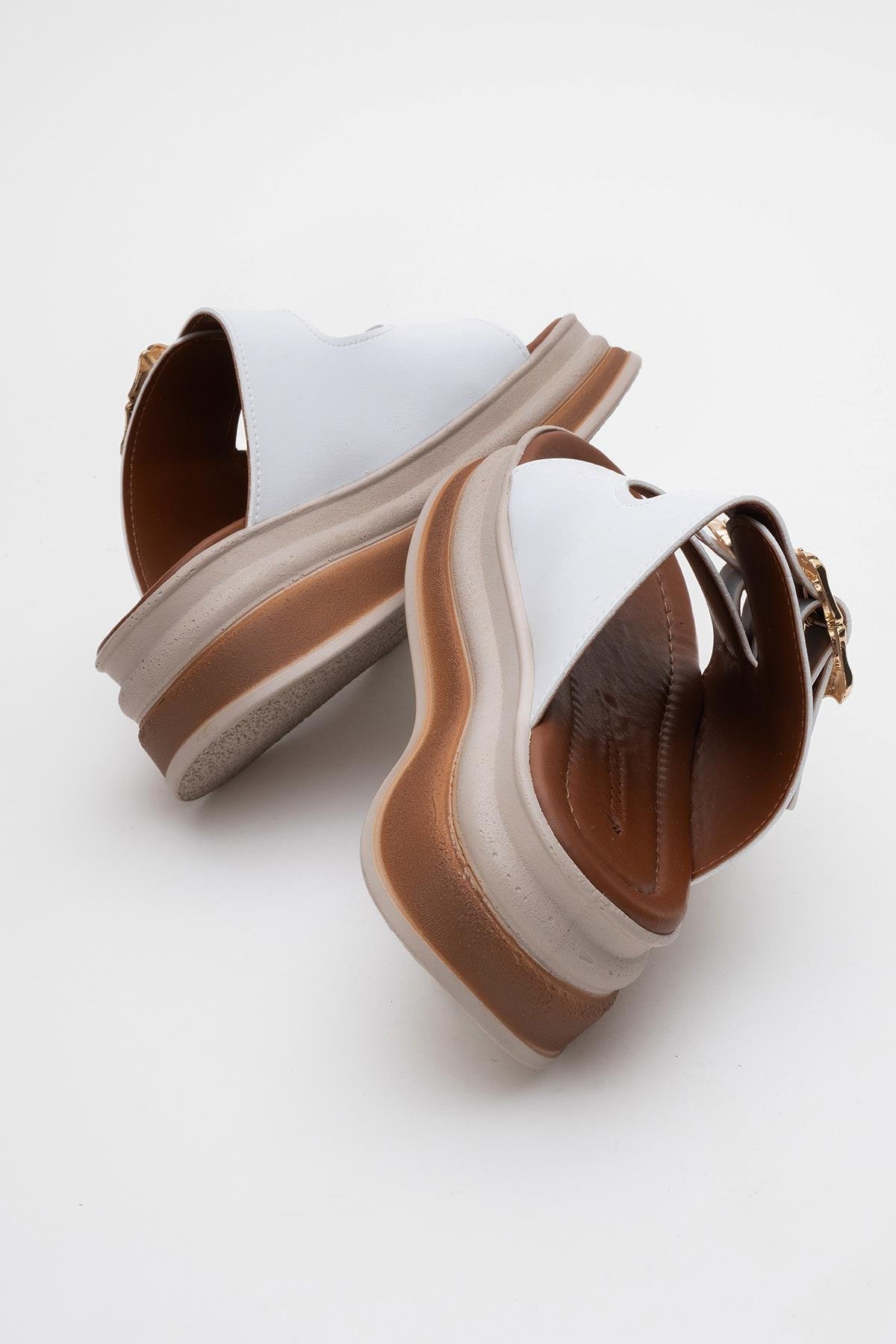 Kadın Çift Tokalı Terlik BEYAZ - Görsel 5