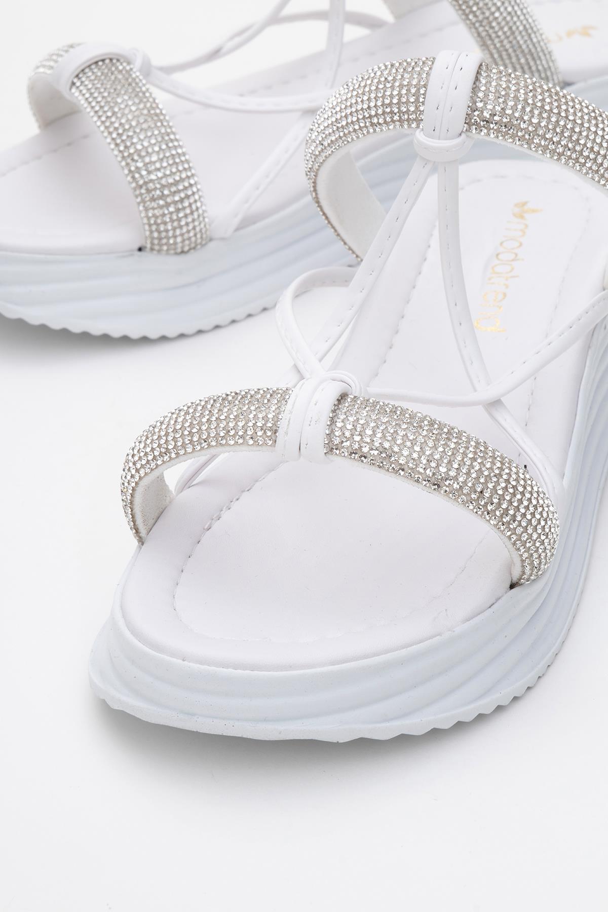Kadın Taşlı Düz Terlik BEYAZ BEYAZ - Görsel 4