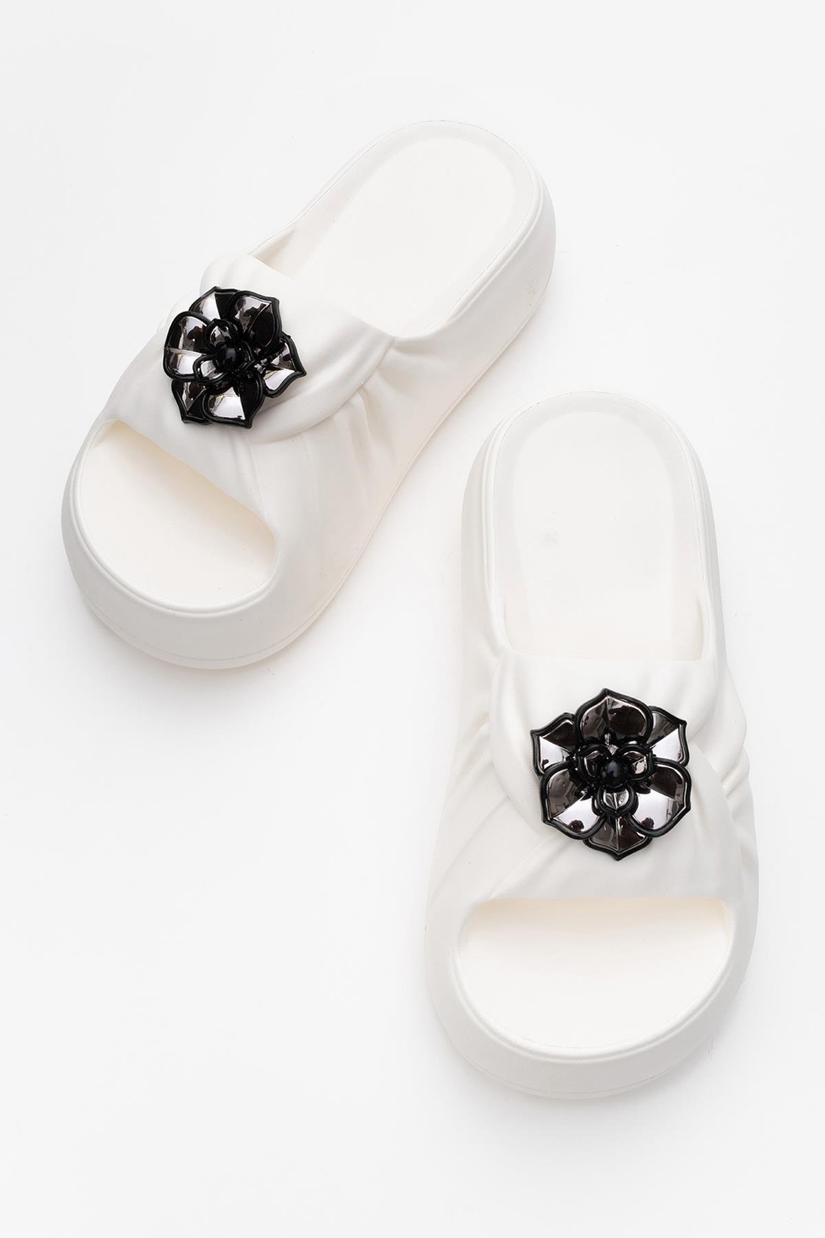 Tokalı Kadın Düz Terlik EKRU - Görsel 6