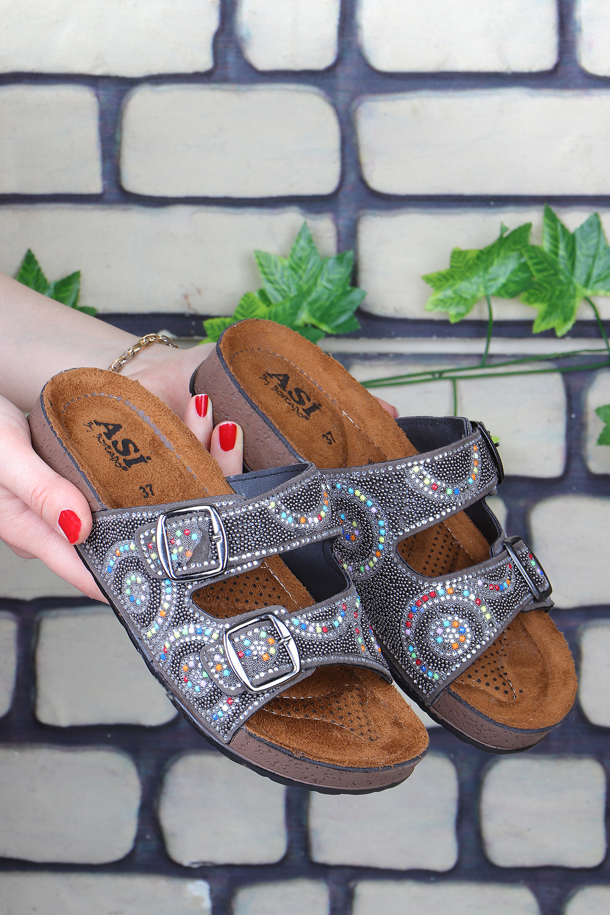 Circle Ortopedik Taşlı Çift Tokalı Plaj Kadın Terlik - Görsel 3