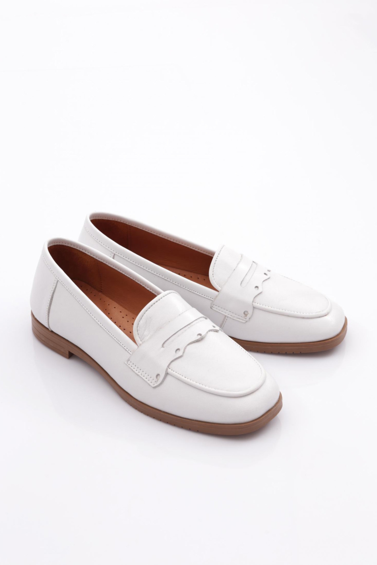 010 Kadin Küt Burun Şekilli Babet - Görsel 3