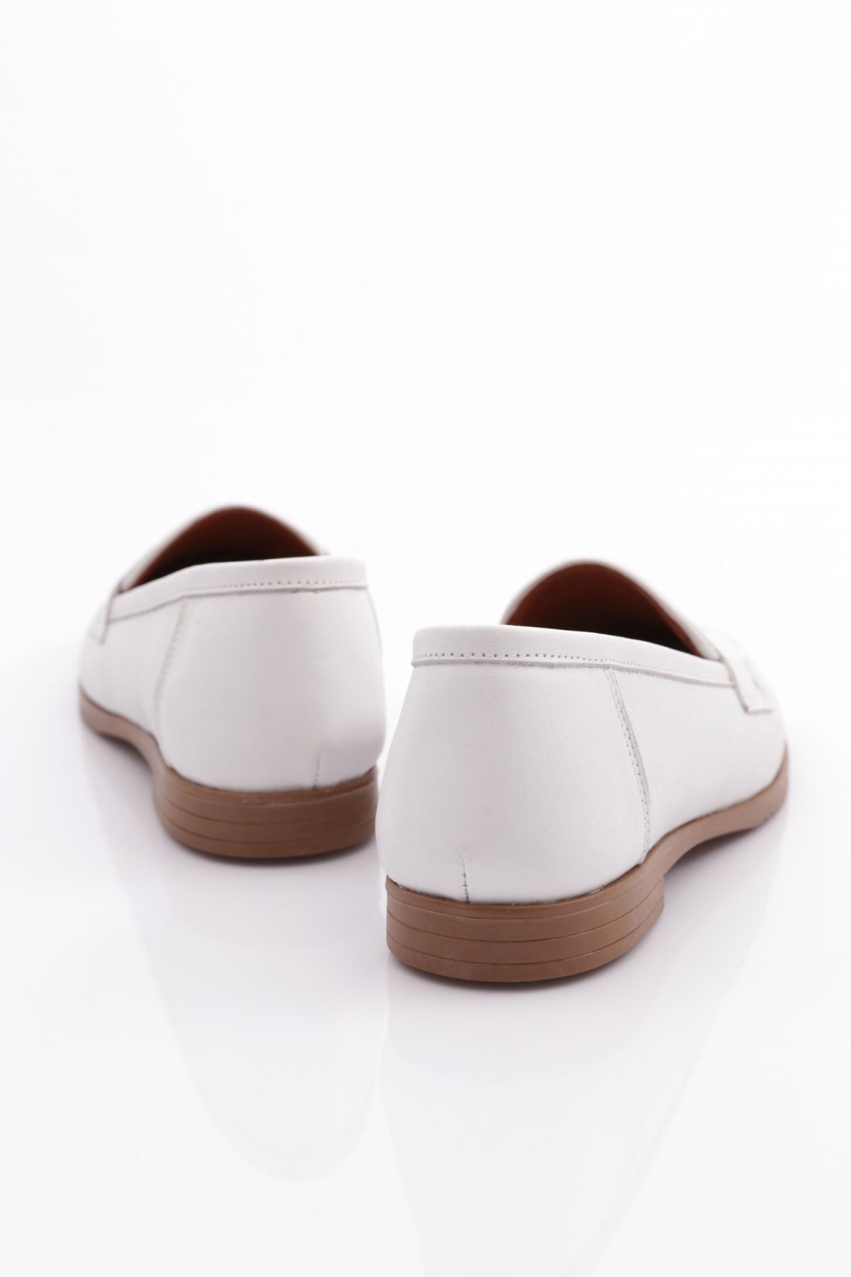 010 Kadin Küt Burun Şekilli Babet - Görsel 4