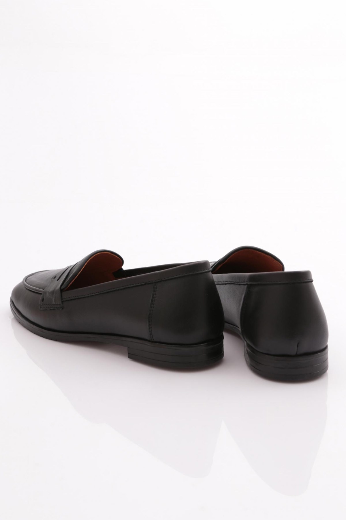 010 Kadin Küt Burun Şekilli Babet - Görsel 4