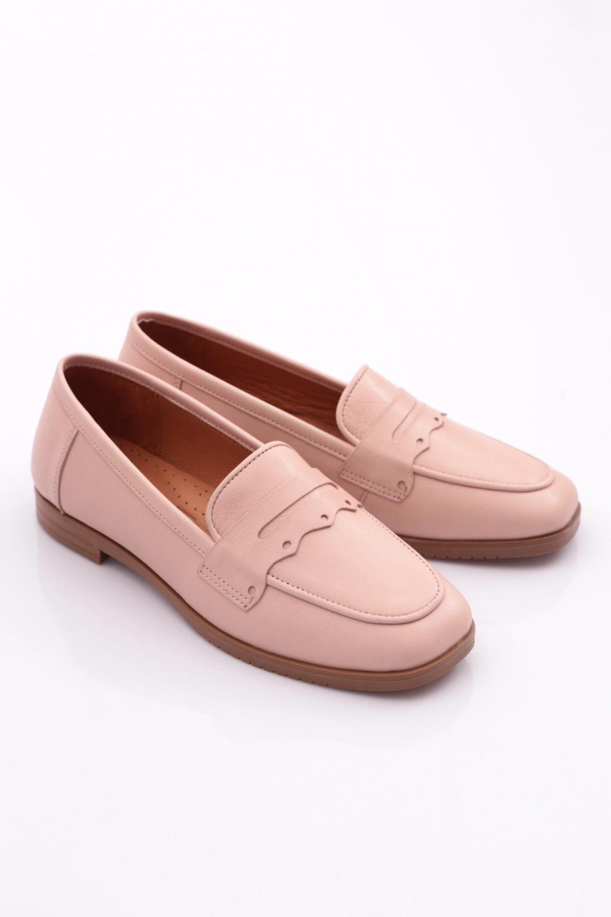 010 Kadin Küt Burun Şekilli Babet - Görsel 3