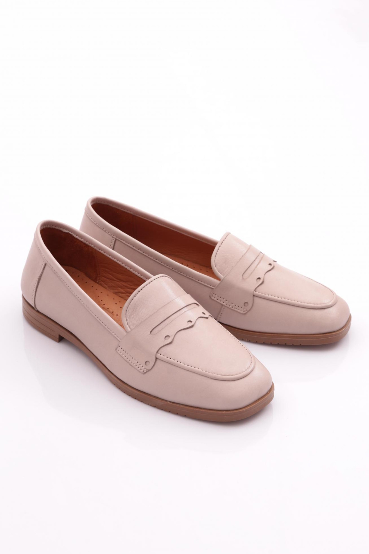 010 Kadin Küt Burun Şekilli Babet - Görsel 3