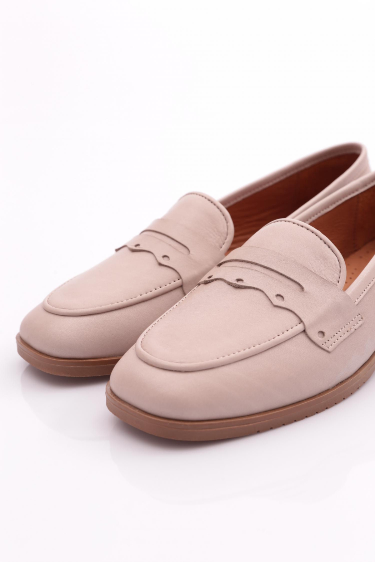 010 Kadin Küt Burun Şekilli Babet - Görsel 5