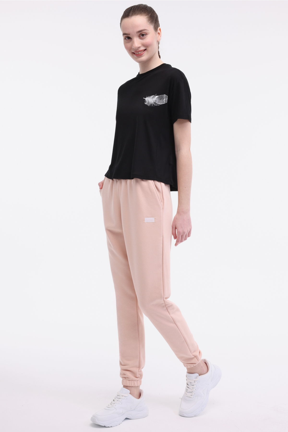 https://floimages.mncdn.com/media/catalog/product/25-05/05/101946316_m3.JPG