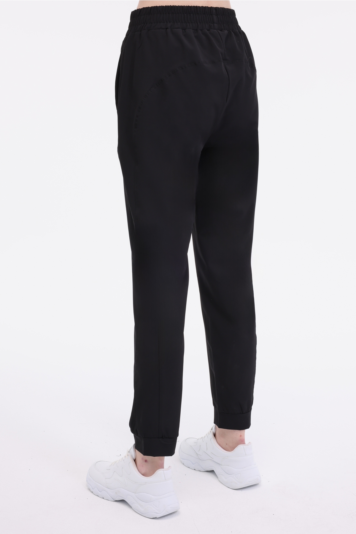 https://floimages.mncdn.com/media/catalog/product/25-05/05/102008418_m2.JPG