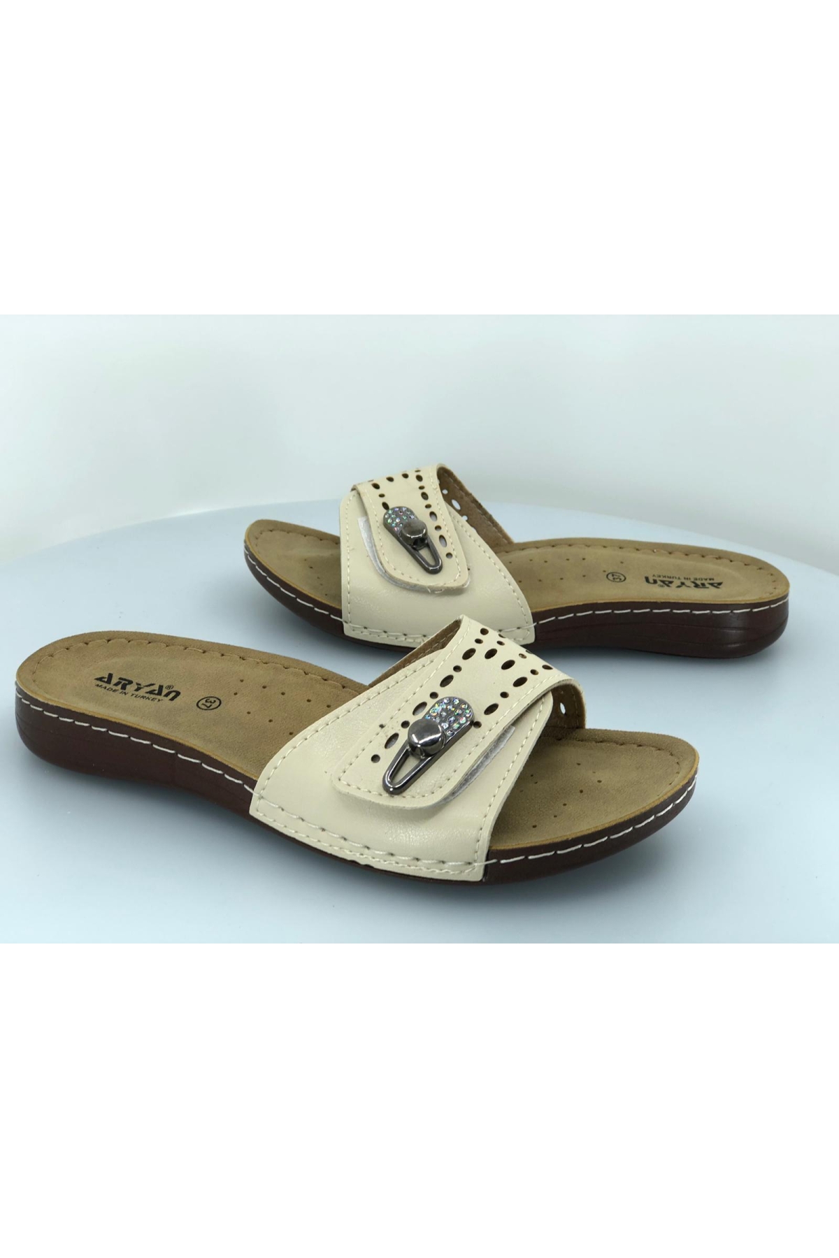 11-056 Kadın Ortapedic terlik - Görsel 2