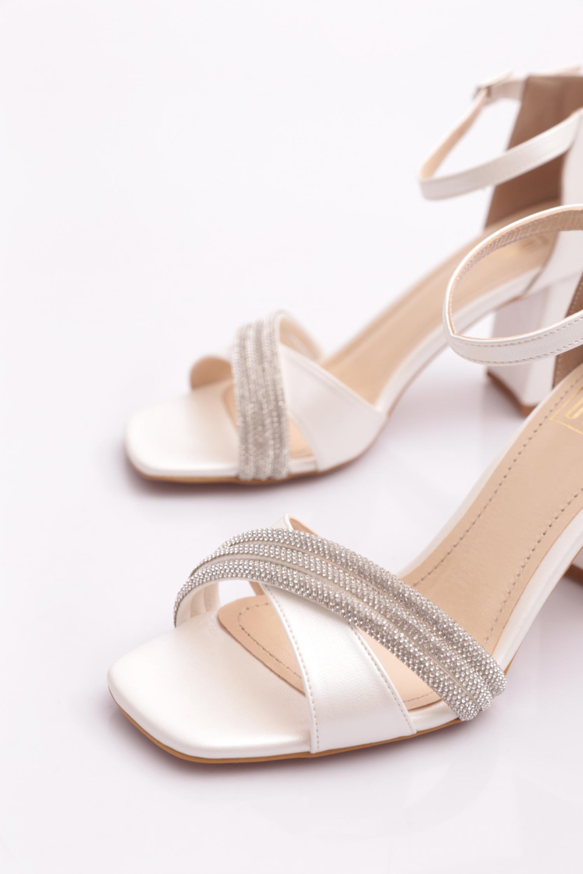 Pm08-K67-1 Kadin Bilekten Bağlamali Topuklu Ayakkabi - Görsel 5