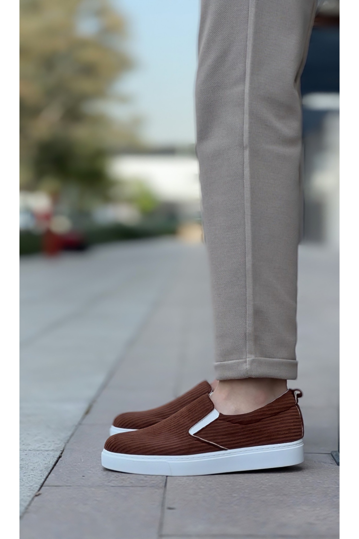 Bağcıksız Kadife Erkek Günlük Ayakkabı KAHVE (BEYAZ TABAN) - Görsel 2