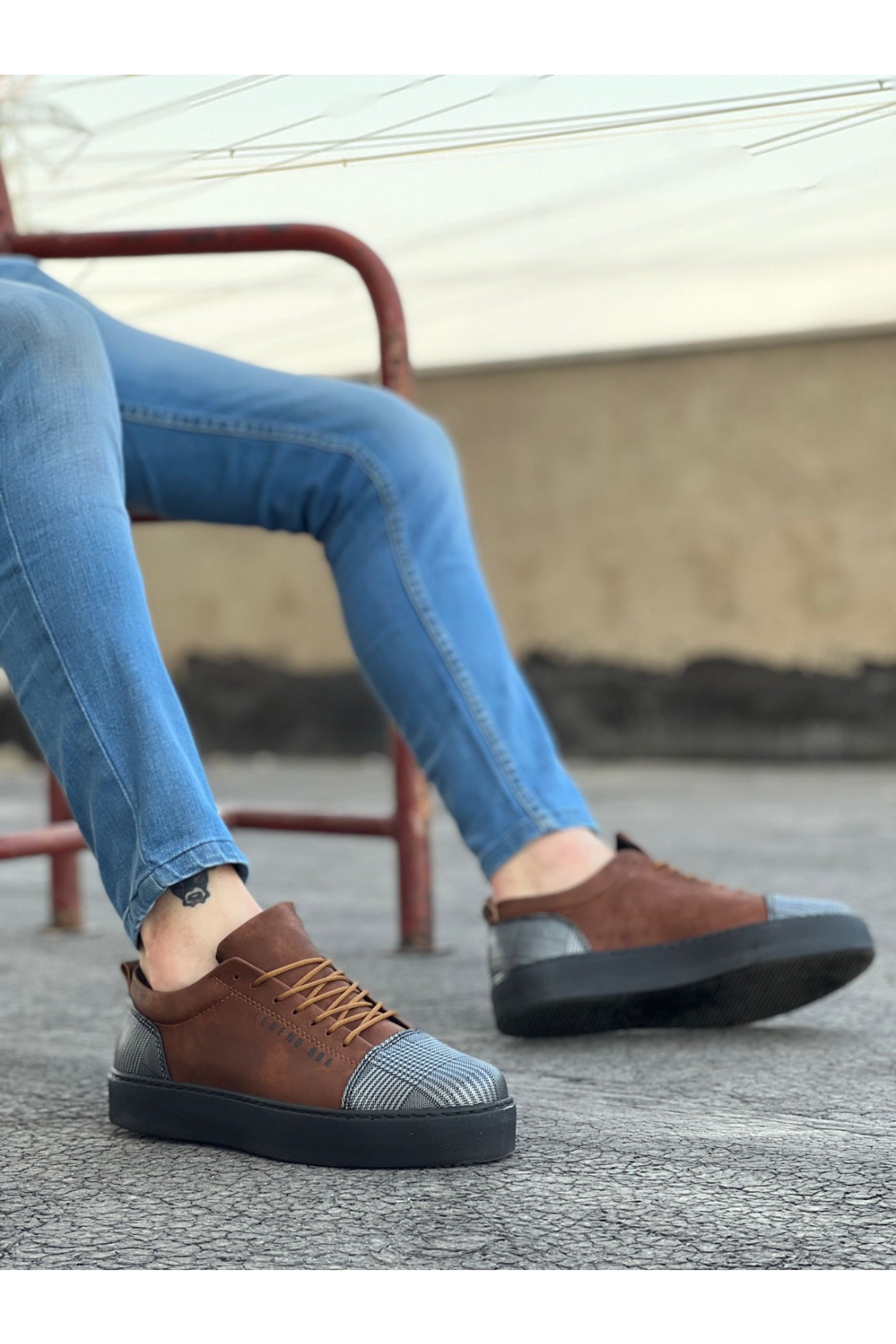 Bağcıklı Ekose Detaylı Erkek Spor Ayakkabı TABA SÜET (SİYAH TABAN) - Görsel 4