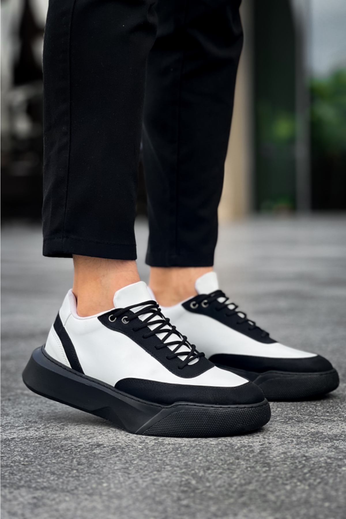 Bağcıklı Erkek Spor Ayakkabı BEYAZ SİYAH (SİYAH TABAN) - Görsel 4