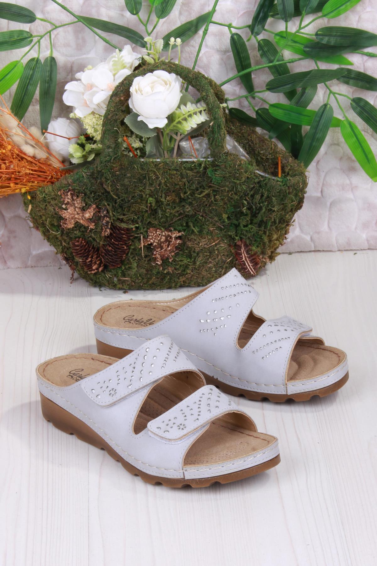 160161 Gri Rahat Esnek Anatomik Kadın Terlik - Görsel 4