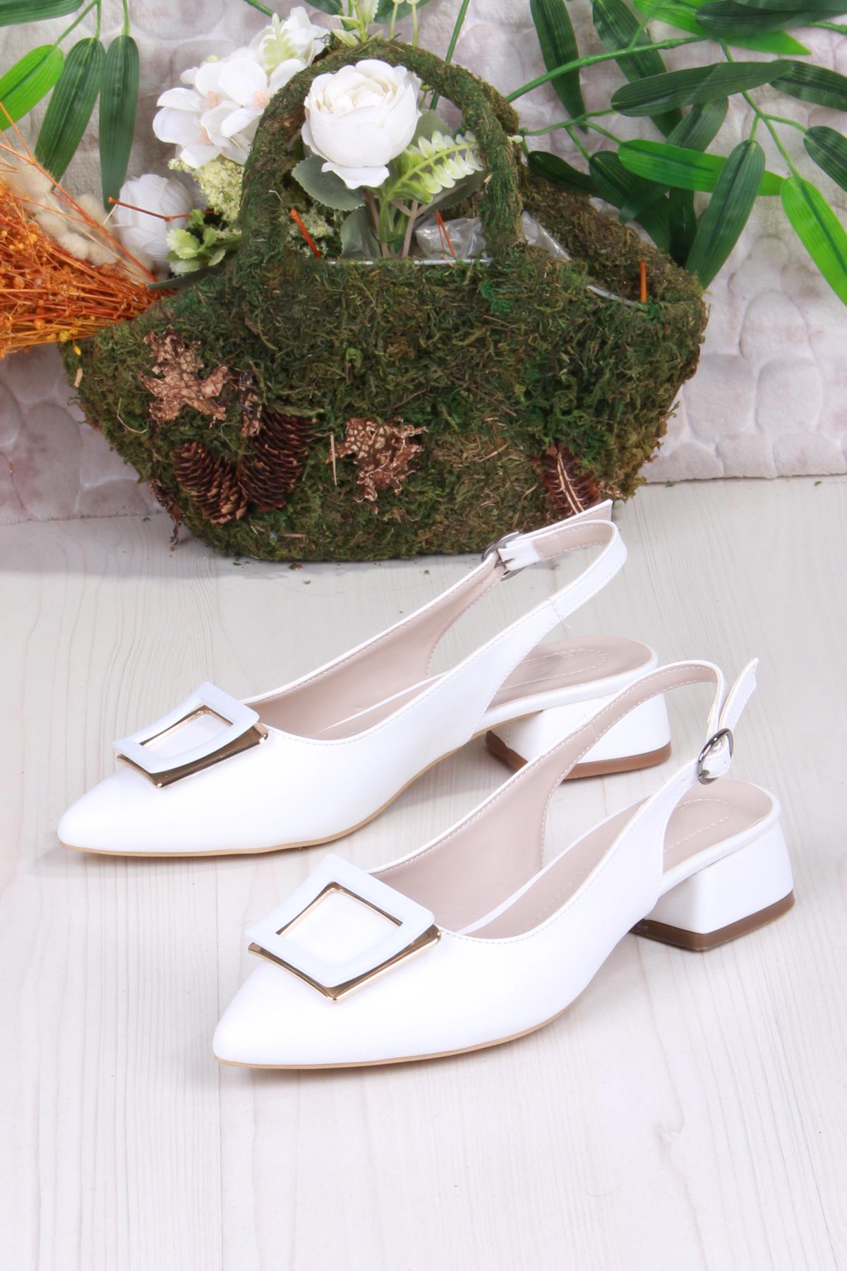 090-30130 Arkası Açık Toka Detaylı Alçak Topuk Kadın Ayakkabı - Görsel 5