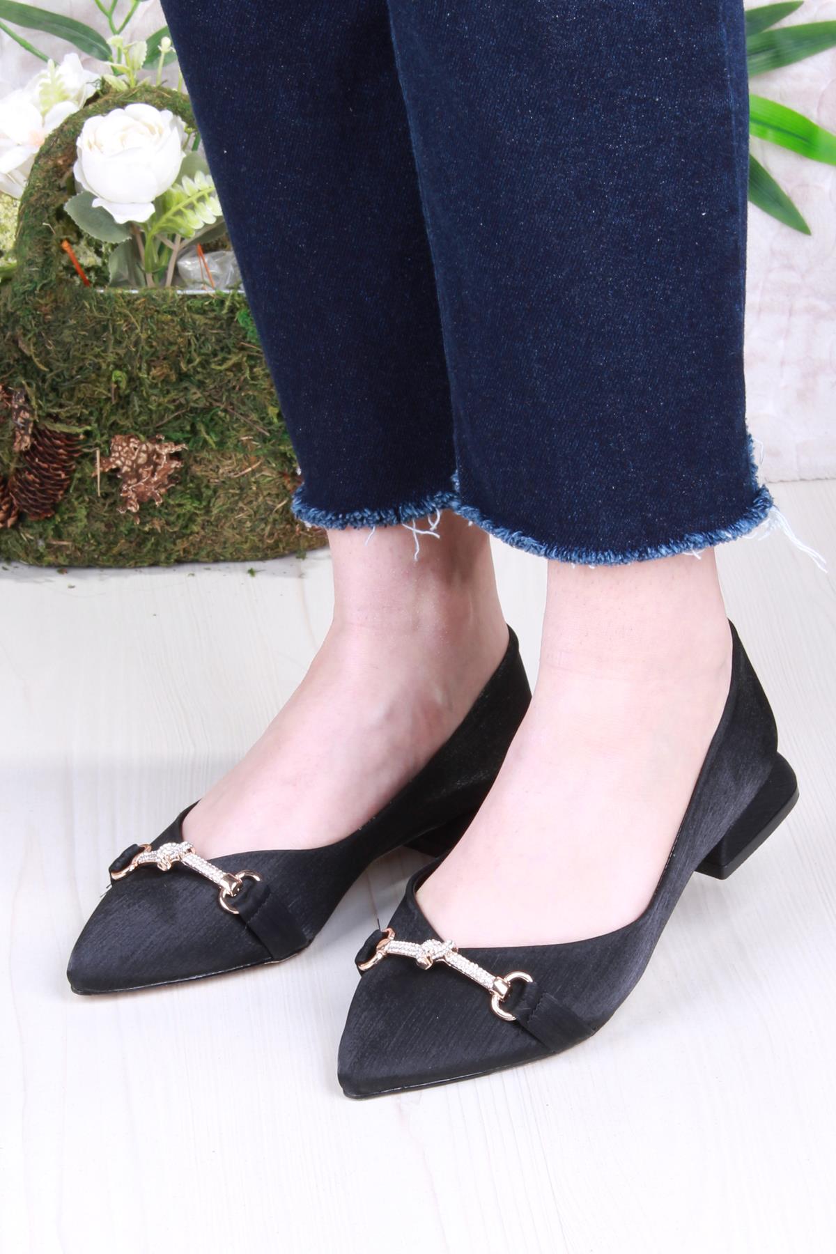 077-608 Fls Saten Taş Toka Detaylı Şık Rahat Sivri Burun Kadın Babet - Görsel 3