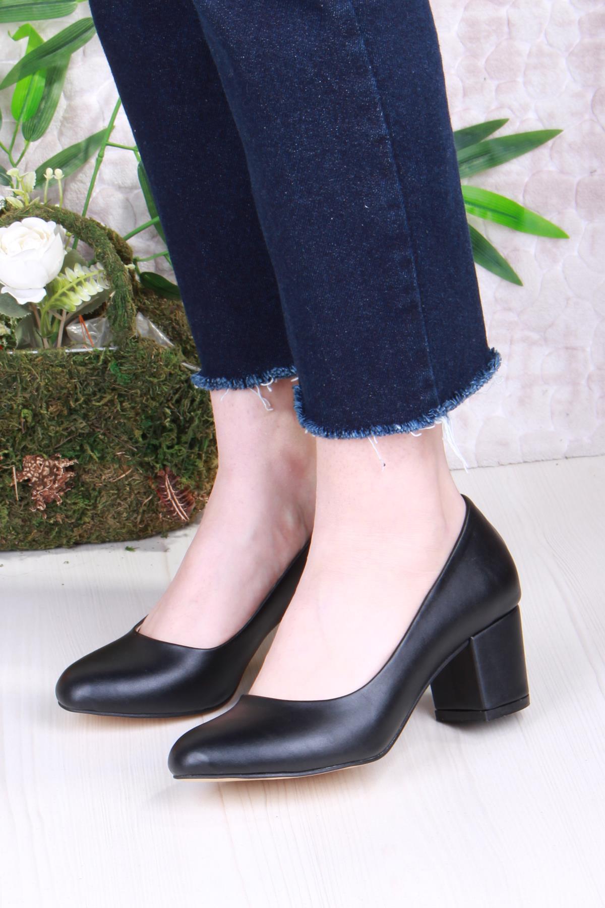 35809 Düz Sade Rahat Şık Yuvarlak Burun Kalın Topuklu Kadın Ayakkabı - Görsel 3