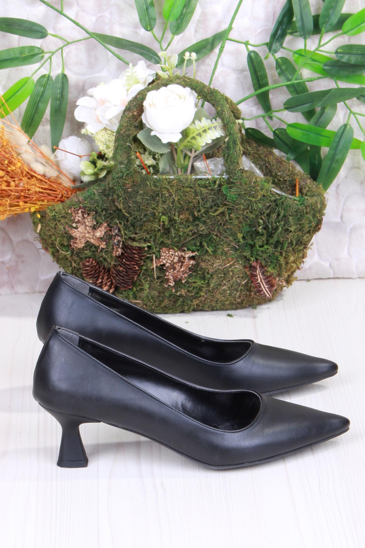 16309 Düz Sade Cilt Rahat Şık Stiletto Alçak Topuklu Kadın Ayakkabı - Görsel 4